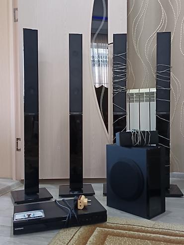 Musiqi mərkəzləri: Samsung ev kinoteatrı – kanal səsgücləndirmə sistemi Komplekt: - 4 — 1