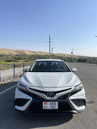 Toyota: Toyota Camry: 2023 г., 2.5 л, Автомат, Бензин, Седан — 5
