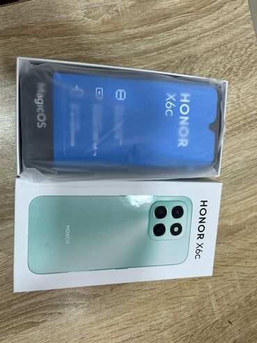 mini ses yazan: Honor X6c, 128 GB, rəng - Yaşıl, İki sim kartlı