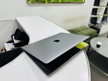 Ноутбуки: Ультрабук, Apple, 16 ГБ ОЗУ, Intel Core i7, 13.3 ", Б/у, Для несложных задач, память SSD