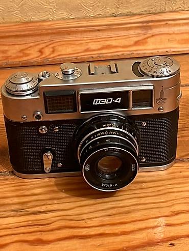 zenit foto: Məhsul: FED-4 kinolentli fotoaparat (Made in USSR) Xüsusiyyətlər: - — 2