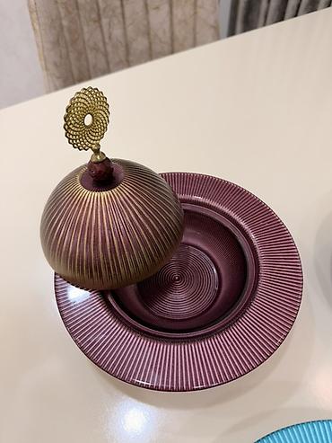 konfet qabları: Qapaqlı şirniyyat/qəlyanaltı qabı – dəstəkli dekorativ boşqab - — 8