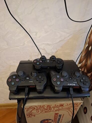 PS5 (Sony PlayStation 5): Ps3 icarəyə 3pultu vat verilir günü 10 m