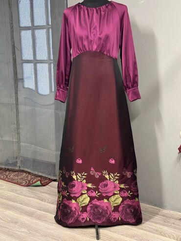 Повседневные платья: Женская одежда — подборка моделей в бордово-розовой гамме 1) Длинное — 1