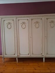 Dolablar: İşlənmiş, İkinəfərlik çarpayı, Azərbaycan