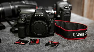 купить офисный компьютер: Профессиональная зеркальная камера Canon EOS 5D Mark III и Canon EOS