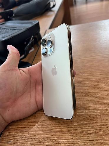 Apple iPhone: IPhone 13 Pro, Золотой — 3