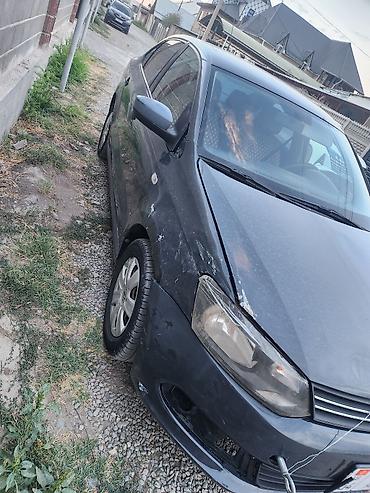 volkswagen polo: Volkswagen Polo: 2011 г., 1.6 л, Механика, Бензин, Седан — 1