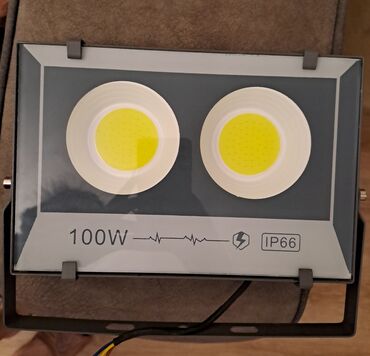 projektor qiymətləri: Prajektor satılır
qiymət: 20azn
100vt leddir.
Güclü ışıq verir
