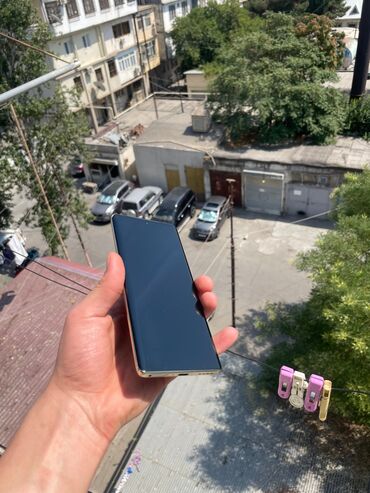 Infinix Note 40 Pro, 256 ГБ, цвет - Зеленый, Беспроводная зарядка