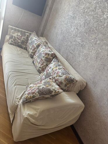 Divanlar: Divan, Açılmayan, Bazasız, Parça, Çatdırılma yoxdur