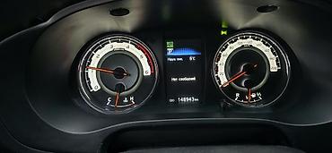 бу продать: Toyota Hilux: 2019 г., 2.8 л, Автомат, Дизель, Пикап — 5