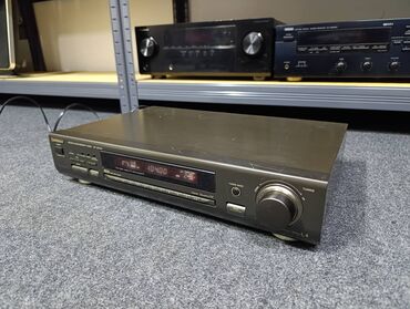 Pojačala i prijemnici: Technics ST-GT550 je stereo sintisajzerski tjuner (RDS) koji je bio — 3