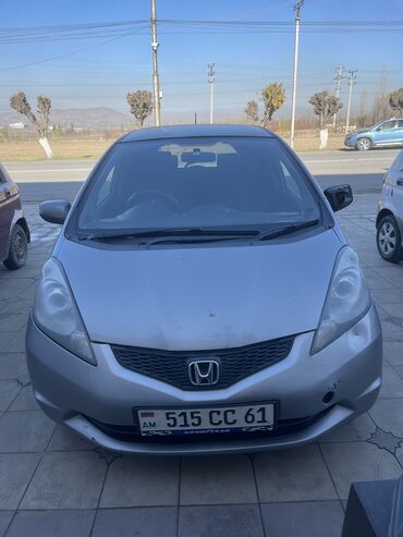 фит идеал: Honda Fit: 2008 г., 1.3 л, Вариатор, Бензин, Седан