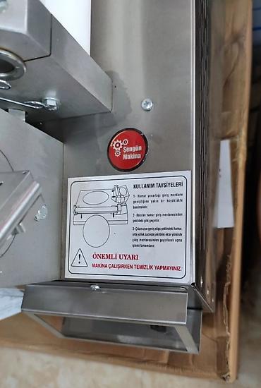 Yuxa, lavaş aparatları: Stolüstü xemir yayan Şengün Makina Sm-60 model Türkiyə istehsalı — 7