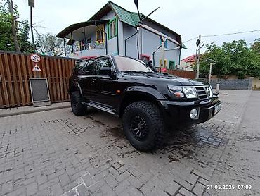 foam: Nissan Patrol: 2003 г., Автомат, Бензин, Внедорожник — 1