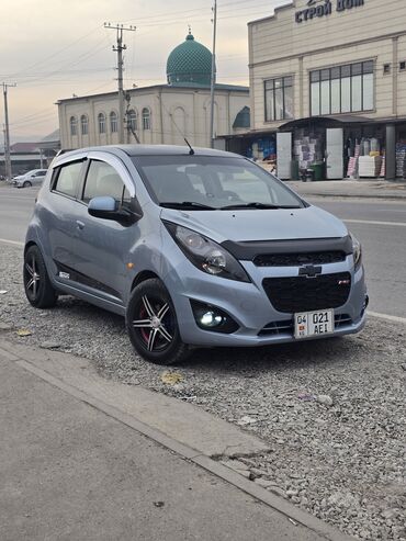 Chevrolet: Chevrolet Spark: 2011 г., 1 л, Механика, Газ, Хэтчбэк — 1