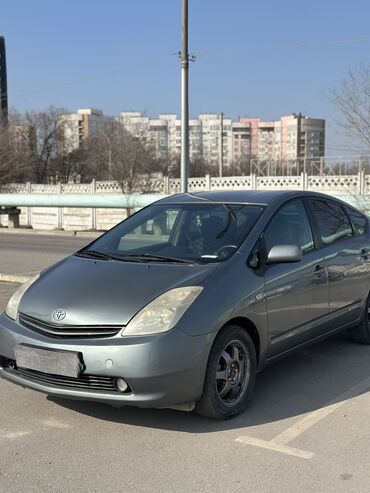 Toyota: Toyota Prius: 2005 г., 1.5 л, Вариатор, Гибрид, Хэтчбэк