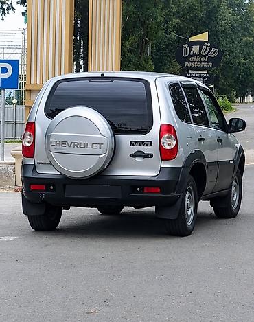 naxçıvan avto: Chevrolet Niva: 1.7 l | 2011 il 213000 km Ofrouder/SUV — 3