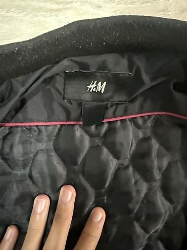 железо бу: Мужская куртка, M, H&M, Б/у, цвет - Черный, Самовывоз — 1