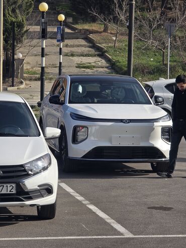 LIFAN: Avtomobil: Livan Q07 (elektrik krossover/SUV) Xüsusiyyətlər: - Geniş — 6