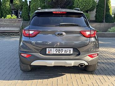 spark 1: Kia Stonic: 2018 г., 1.4 л, Автомат, Бензин, Кроссовер — 5