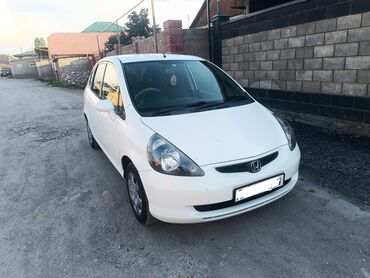 табуретка на фит: Honda Fit: 2002 г., 1.3 л, Автомат, Бензин