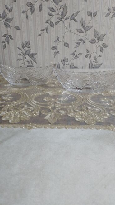 tort qutulari: Tort və şiriniyyat qabı, Xrustal, SSRİ