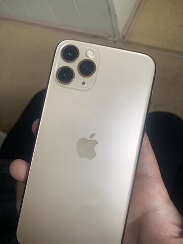 Apple iPhone: IPhone 11 Pro, Б/у, 256 ГБ, Matte Gold, Зарядное устройство, Защитное стекло, Чехол, 80 %