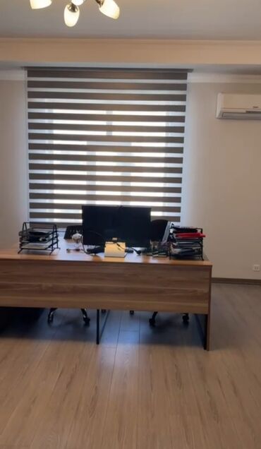Ofislər: Təcili super təklif!!! 4 otaq bir mətbəx və ela teraslli.Ofis sahəsi – — 6