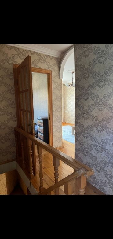 Həyət evləri və villaların satışı: 4 otaqlı, 56 kv. m, Orta təmir — 14