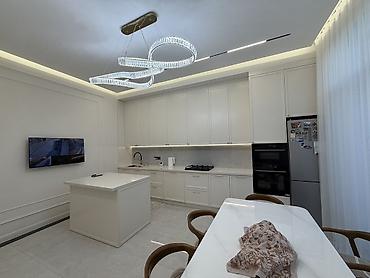 Продажа коттеджей и домов: 6 комнат, 280000 м², 4 соток, Бишкек, Арча-Бешик ж/м Риэлтор — 22
