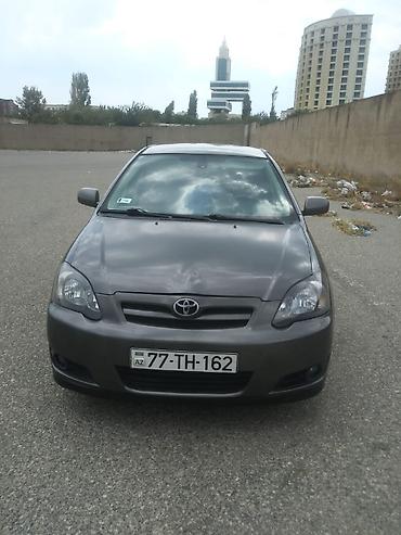 carolla: Toyota Corolla hatchback (E120), D-4D dizel. - Kuzov: 5 qapılı — 1