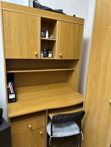 письменные столики: Компьютерный стол, С полками