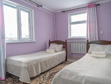 Продажа коттеджей и домов: Продается жилой дом в г.Каракол с приусадебным участком в живописном — 8