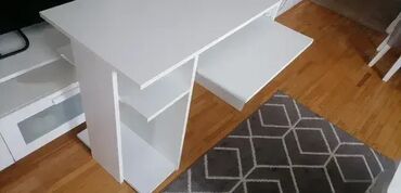 Stolovi: Radni Sto 55 🪑 Cena i Materijal: Izrađuje se od Univera debljine 18 — 8