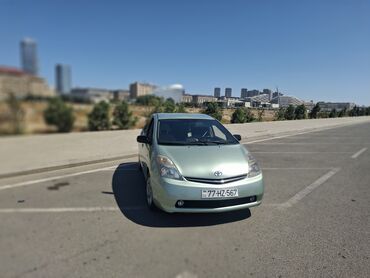Toyota Prius: 1.5 l | 2008 il Hetçbek