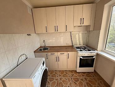 105: 3 комнаты, 58 м², 6 мкр 104 серия, 3 этаж, Евроремонт — 4