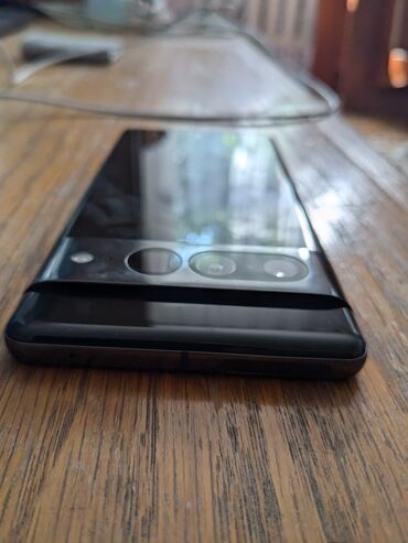 Google: Google Pixel 7 Pro, Б/у, 128 ГБ, цвет - Черный, 1 SIM — 2