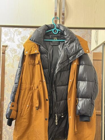 Paltolar: Əşyaların hər biri yeni kimidirdonlar cəmi bir defe geyinilib,Qiymet — 1