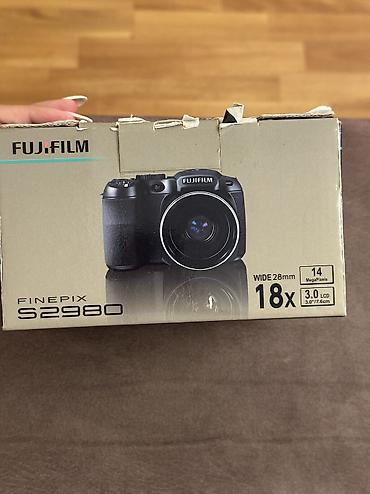 fake tel: Satılır Fujifilm FinePix S2980 fotoaparat. Kamera tam işlək — 2