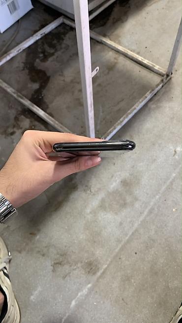 iphone 11 pro max dubai version: IPhone 11 Pro Max, 256 GB, Space Gray, Face ID — 7