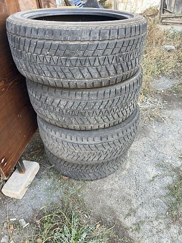Комплект из 4 зимних шин Kapsen. Размер: 245/40 R19. Бескамерные