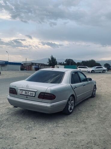 продаю или меняю на недвижимость: Mercedes-Benz E-Class: 1999 г., 4.3 л, Автомат, Бензин, Седан