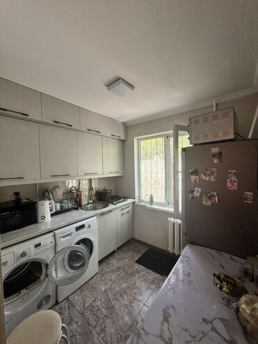 ош квартира черемушка: 2 комнаты, 43 м², 104 серия, 1 этаж, Косметический ремонт