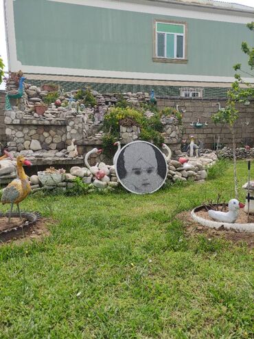 Ev saatları: Bu bir əl işidir.İstənilən növ şəkili toxuyuruq,ən ucuz və ən gözə