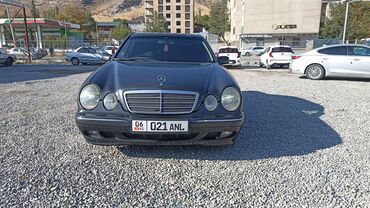 Mercedes-Benz: Mercedes-Benz E 320: 2001 г., 2.6 л, Автомат, Бензин, Седан