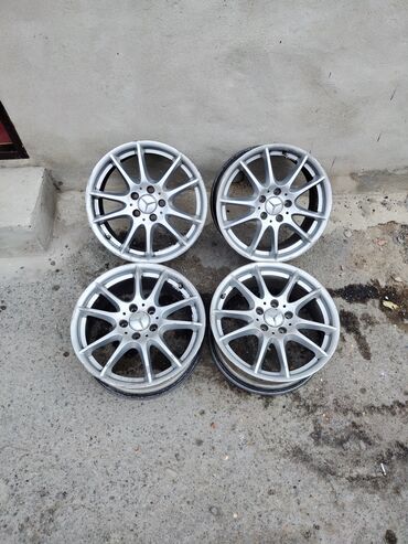 Disklər: 4 Eded Mercedes disk satilir cati suvarkasi hec bir prablemi yoxdu R17