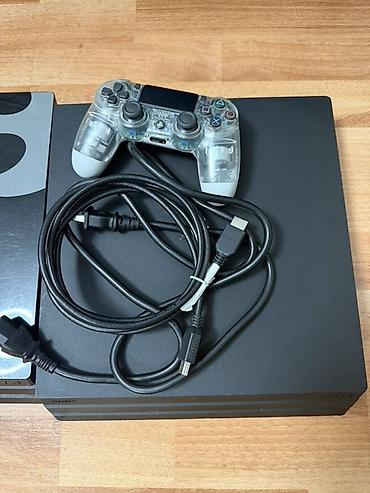 Видеоигры и приставки: Sony PlayStation 4 Pro konsolları və aksesuarları Qiymət 490 manat — 4