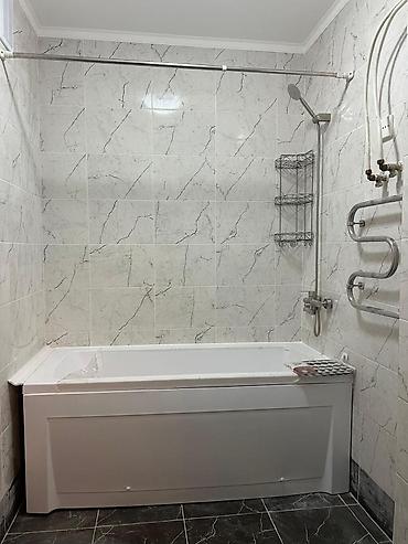 Продажа квартир: 3 комнаты, 80 м², 105 серия, 6 этаж at lalafo.kg — 11 Продажа квартир: 3 комнаты, 80 м², 105 серия, 6 этаж — 11